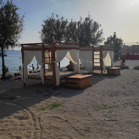 Apartments Mamich Kaštela المظهر الخارجي الصورة