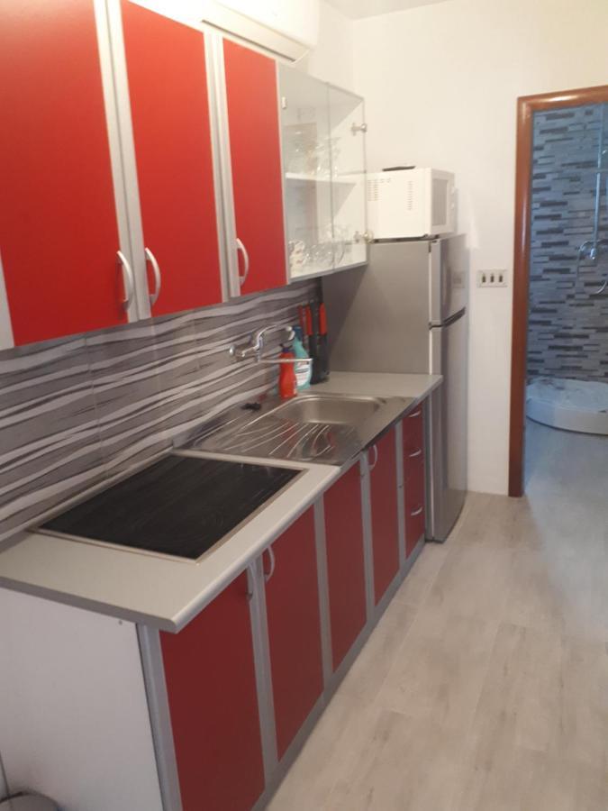 Apartments Mamich Kaštela المظهر الخارجي الصورة