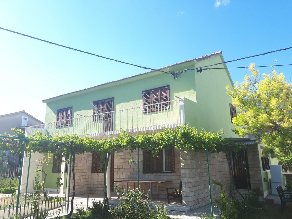 Apartments Mamich Kaštela المظهر الخارجي الصورة