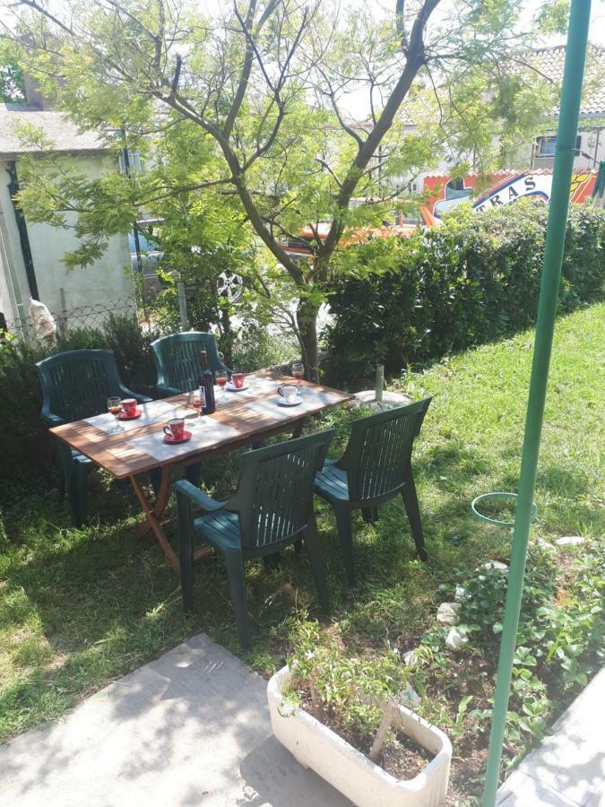 Apartments Mamich Kaštela المظهر الخارجي الصورة