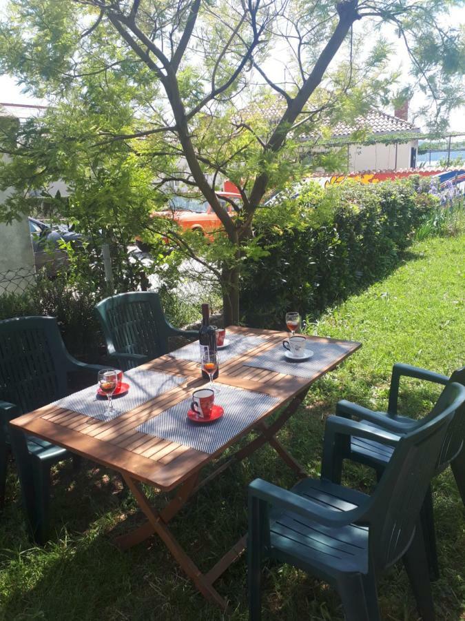 Apartments Mamich Kaštela المظهر الخارجي الصورة