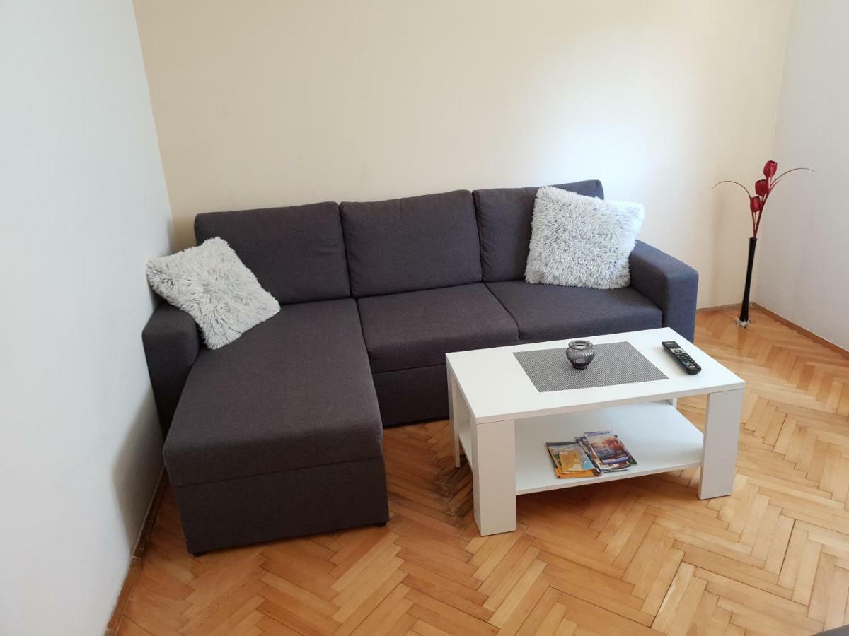 Apartments Mamich Kaštela المظهر الخارجي الصورة